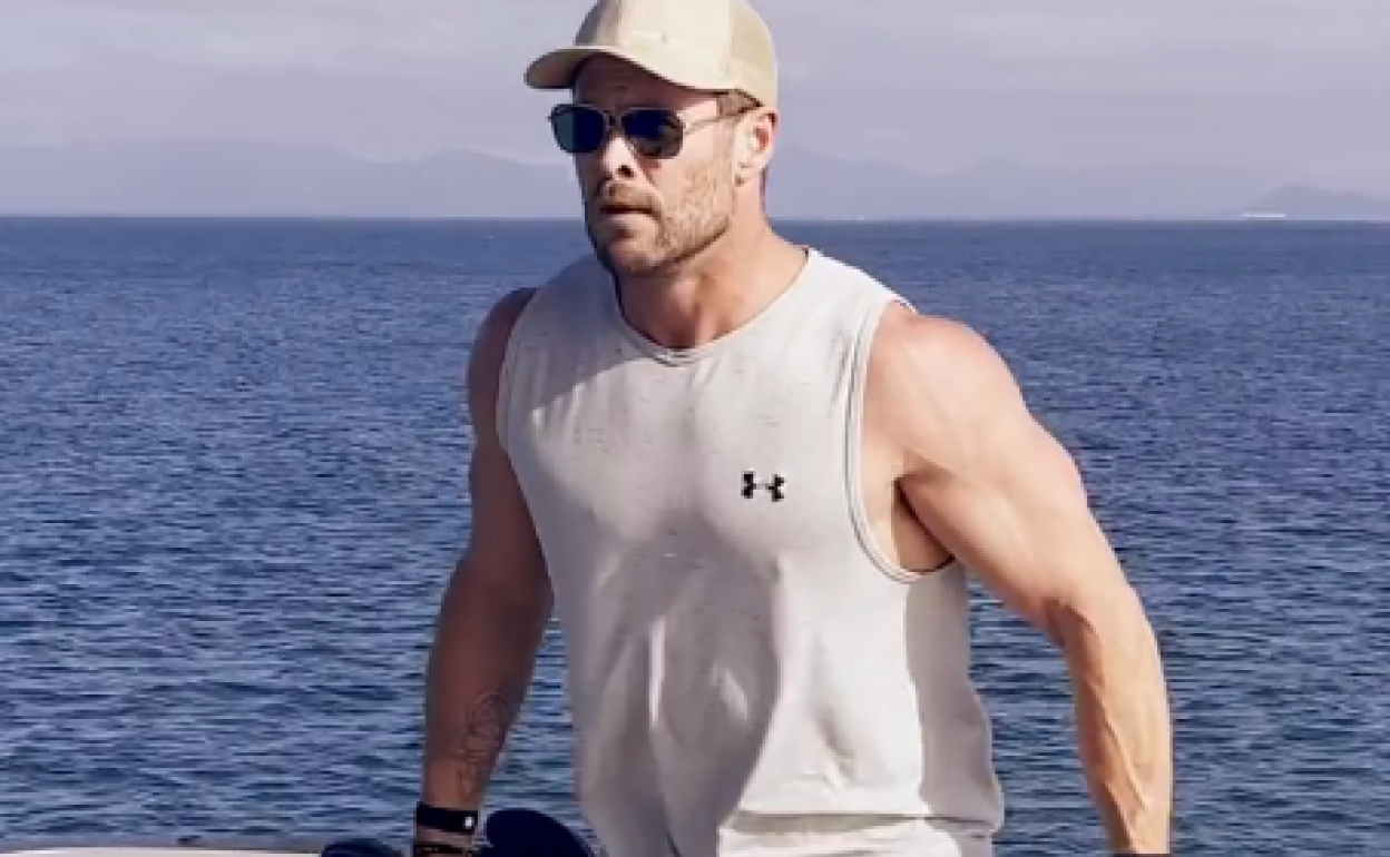 Chris hemsworth sales gafas